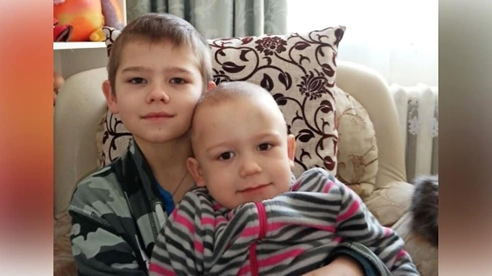 Холодняк Володя помог брату выбраться из горящей квартиры.