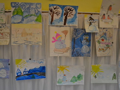 Выставка рисунков "Зимушка зима!"