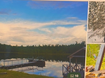 Музейно-этнографический парк и Экологический парк Югра. 
Музейно-этнографический и экологический парк "Югра" находится недалеко от Мегиона, в лесном массиве. Тут есть музей-стойбище – историко-этнографический